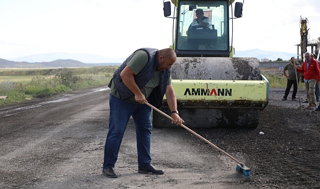 Kars'ta sanayi yol yapım çalışması sürüyor