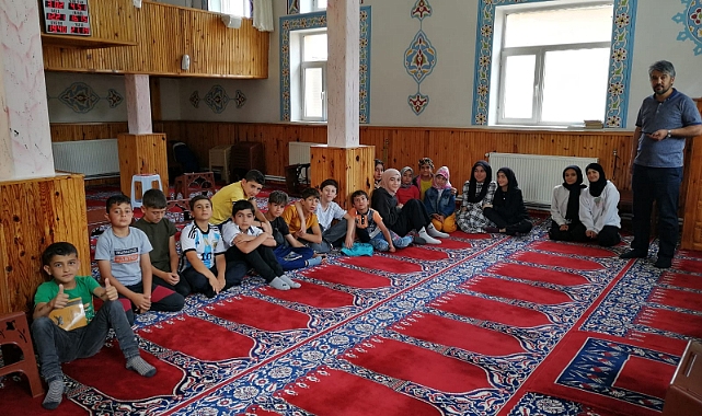 Kars’ta Yaz Kur’an kurslarında mahremiyet semineri