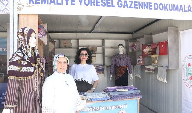 Kemaliyeli kadınlar asırlık Gazenne Kumaşını el emeği ile dokumaya devam ediyor