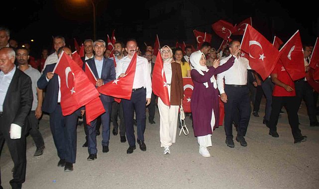 Malazgirt Zaferi'nin 953. yıl dönümünde fener alayı düzenlendi