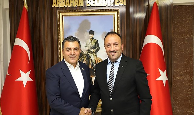 Serhat Ardahan sporun yeni başkanından Belediye başkanına ziyaret