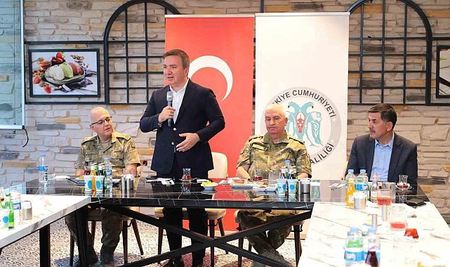 Tayini çıkan ve emekli olan komutanlar için veda programı