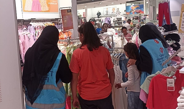TDV Kars şubesi çocukları sevindirdi