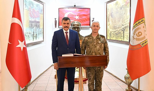 Vali Çiftçi'den Algan Paşa'ya ziyaret