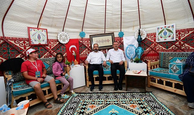 Van YYÜ Anadolu'nun Fethi Malazgirt Zaferi'nin 953. yıl dönümü etkinliklerinde yer aldı