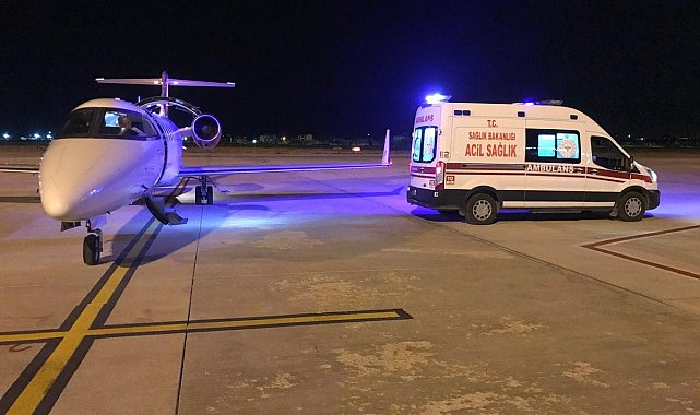Van'da ambulans uçak minik bebek için havalandı