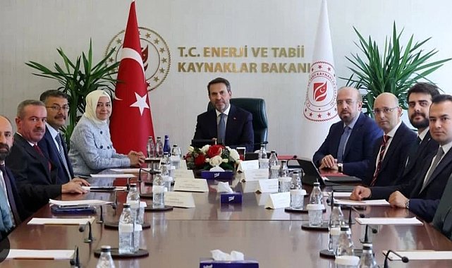 Yüksekova doğal gaza kavuşuyor