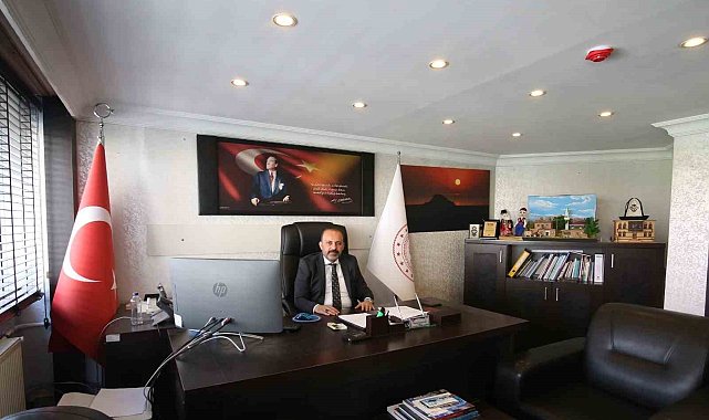 Akdamar Adası'nda 12. Ayin hazırlığı