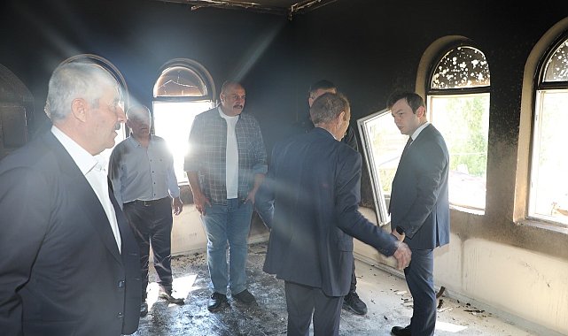 Başkale'de ev yangını