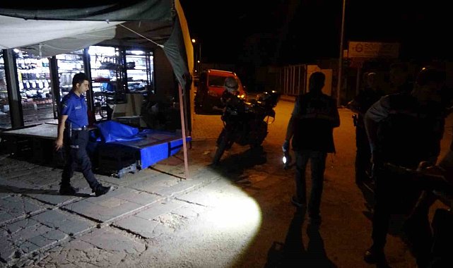 Polis ekipleri çorapçı esnafını kanlar içerisinde buldu