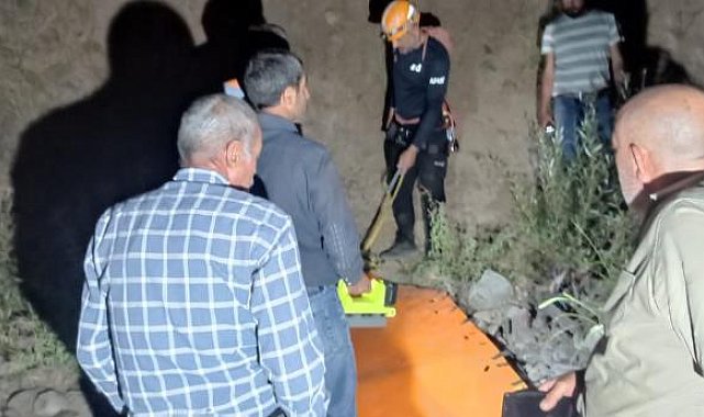 Bingöl'de bal toplamaya giden 55 yaşındaki adam, kayalıklardan düşerek hayatını kaybetti