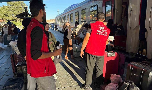 Elazığ'da üniversite öğrencilerine sıcak karşılama