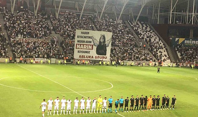 Elazığspor taraftarından 'Narin' pankartı
