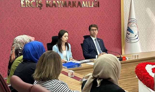 Erciş'te "Aile Destek Merkezleri Koordinasyon Toplantısı" düzenlendi