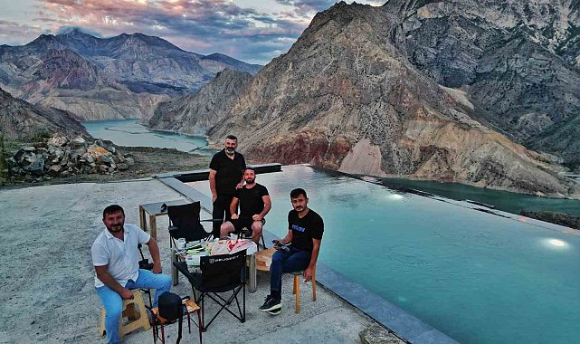 Erzurum - Artvin sınırında modern bir cazibe merkezi: Sonsuz havuz
