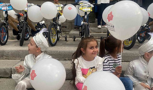 Erzurum'da toplu sünnet coşkusu