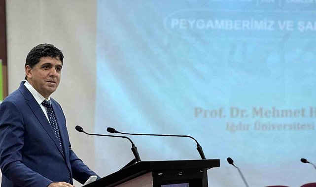 Iğdır Üniversitesinde "Peygamberimiz ve Şahsiyet İnşası" programı düzenlendi