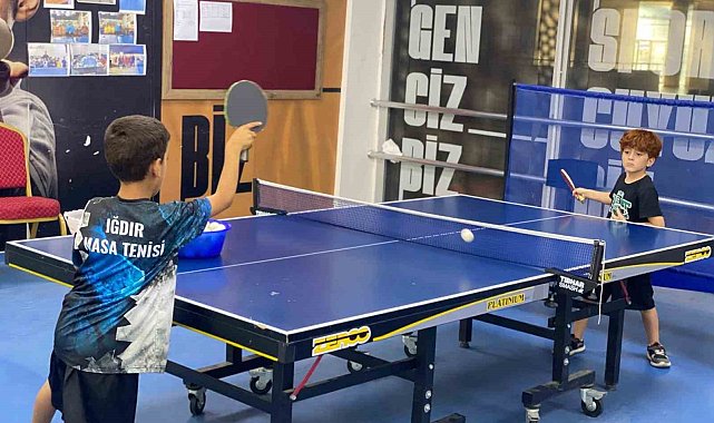 Iğdır'da Gençlik ve Spor Bakanlığı masa tenisi kursları devam ediyor