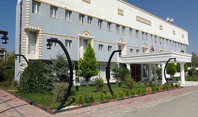 İskele Öğretmenevi 5 yıldızlı otelleri aratmıyor