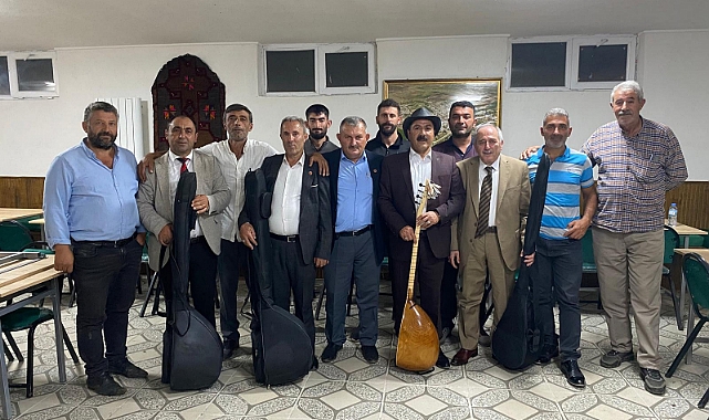 Karahan köyünde aşıklar gecesi düzenlendi