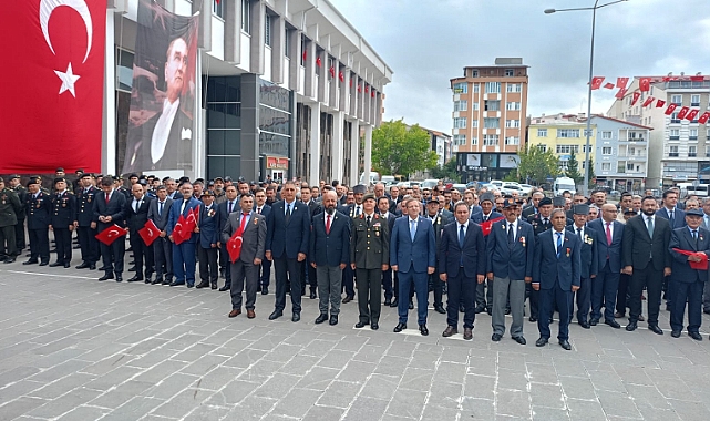 Kars'ta 19 Eylül Gaziler Günü  kutlanıyor