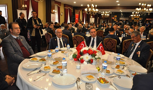 Kars'ta gaziler onurlandırıldı
