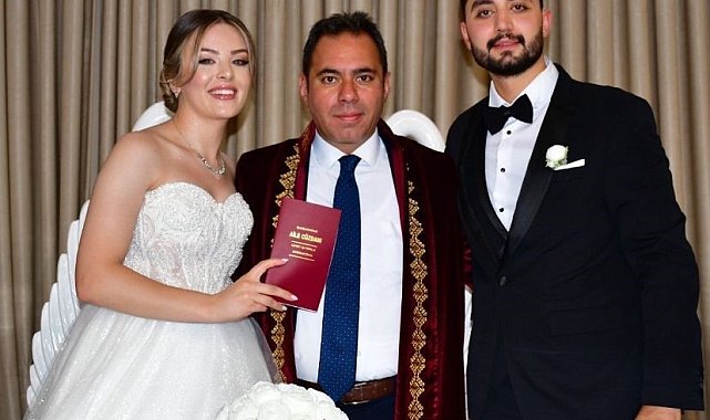 Kars'ta görkemli düğün