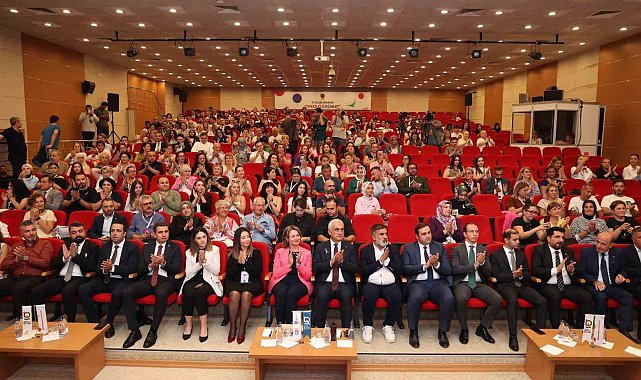 Muş'ta 11. Uluslararası Onkoloji Günleri başladı