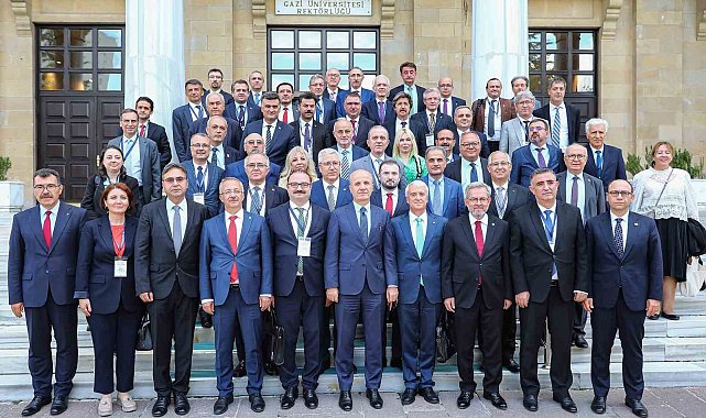 Rektör Hacımüftüoğlu, YÖK'ün 2030 vizyonun konuşulduğu toplantıya katıldı
