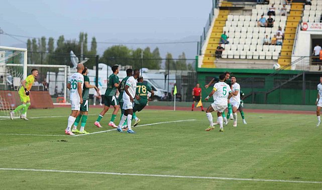 Trendyol 1. Lig: Iğdır FK: 1 - Esenler Erokspor: 2
