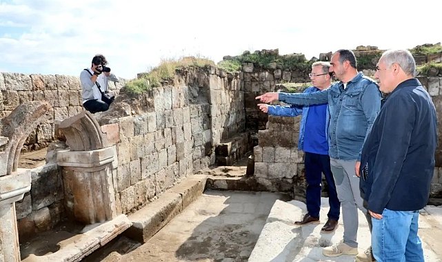 Vali Polat, Ani Ören Yeri'nde incelemelerde bulundu