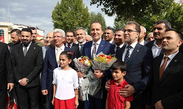 Yeniden Refah Partisi Genel Başkanı Erbakan: "Milli Görüş belediyeciliği demek önce ahlak ve maneviyat demektir"
