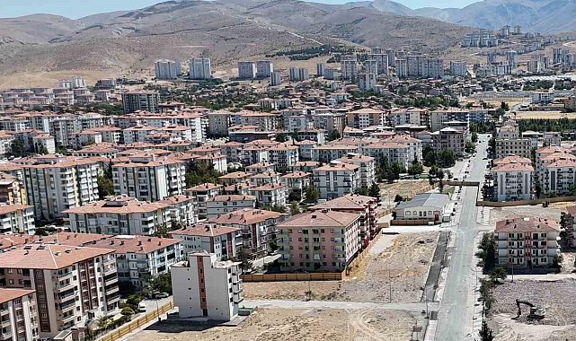 Yeşilyurt'ta 260 orta hasarlı binanın güçlendirme projesi onaylandı