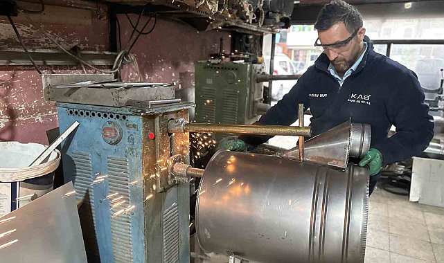 Yüksekova'da sobacılık mesleği teknolojiye direniyor