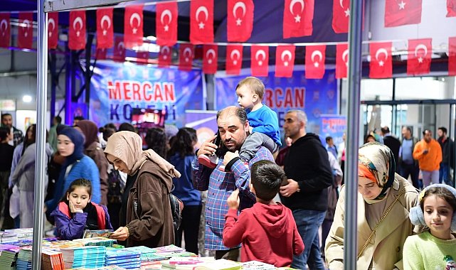 10. Malatya Anadolu Kitap ve Kültür Fuarı ziyaretçi akınına uğruyor