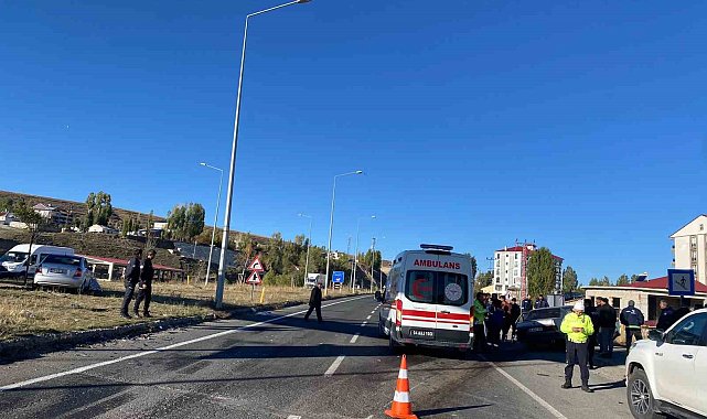 Ağrı&#039;da trafik kazası: 3 yaralı