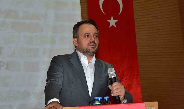 Bakan Yardımcısı Eminoğlu, Ahlat'ta gençlerle buluştu
