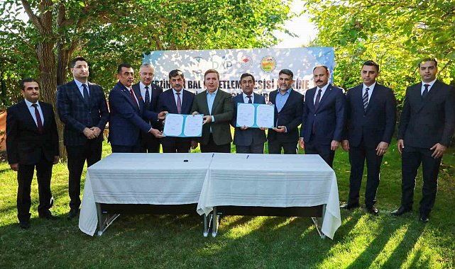 Bal paketleme tesisi için imzalar atıldı