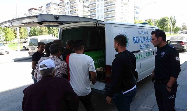 Banyoda korkunç ölüm: 55 yaşındaki şahıs banyoda kanlar içerisinde ölü bulundu