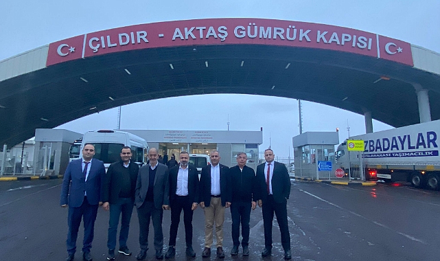 Başkan Durmuş, gümrük kapısında incelemelerde bulundu