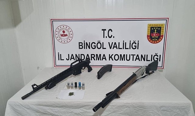 Bingöl'de 2 adet ruhsatsız tüfek ve uyuşturucu ele geçirildi