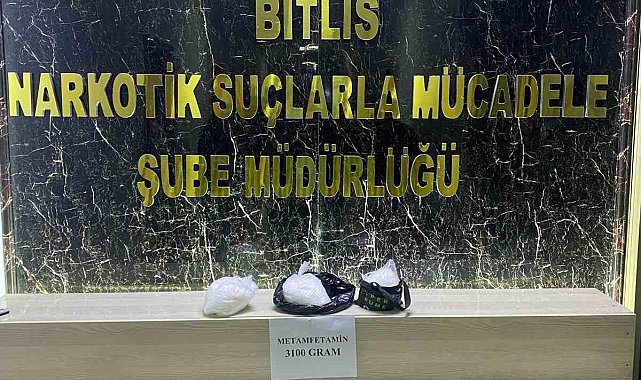 Bitlis'te 3 kilo metamfetamin ele geçirildi