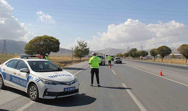 Bitlis'te radarlı denetim yapıldı