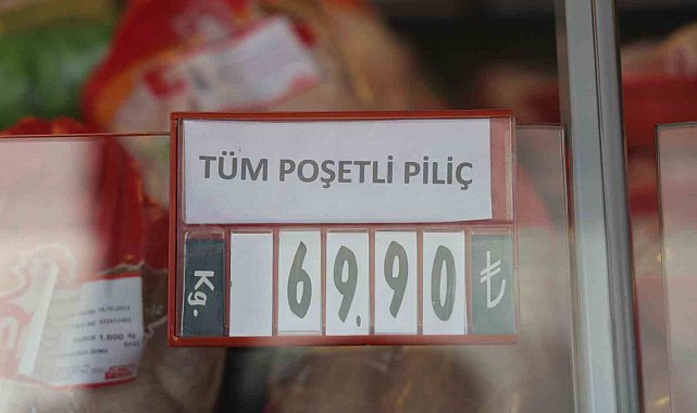 Bu mağazada etler yarı fiyatına