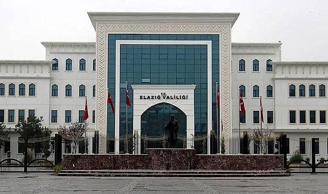 Elazığ'da okullar bir gün tatil edildi