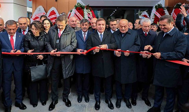 Erzincan Ticaret ve Sanayi Odasının yeni hizmet binasının açılışı gerçekleşti