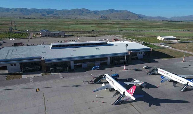 Erzurum'da Eylül'de 613 uçuş gerçekleşti, 94 bin 425 kişi uçtu