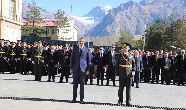 Hakkari'de Cumhuriyetin 101. yıl dönümü kutlamaları
