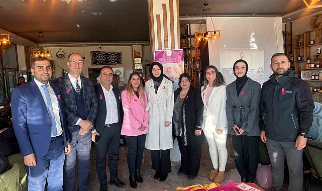 Hakkari'de meme kanseri bilinçlendirme etkinliği