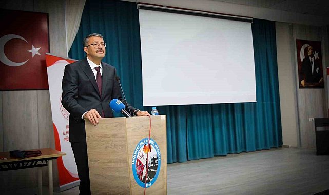 Hakkari'de "Eğitimi Geliştirme ve Takip" projesi tanıtıldı